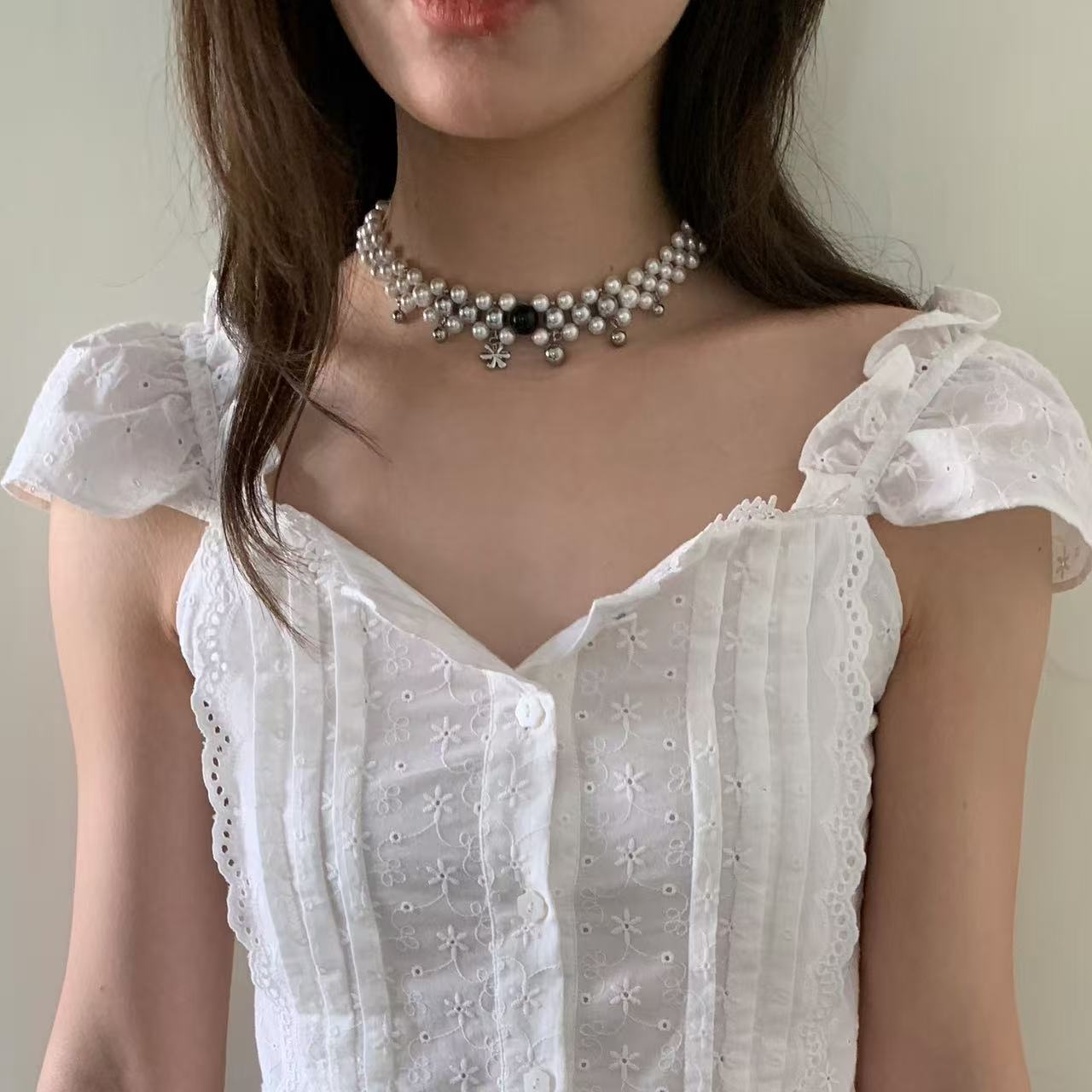 Multi-Layered Pearl Choker with Contrast Onyx Bead