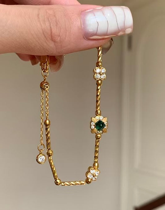 The Vintage Emerald Floral Bracelet